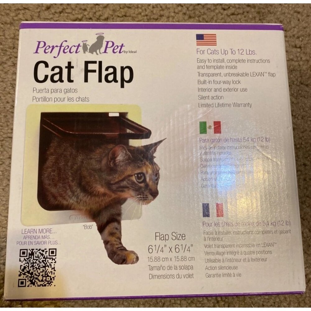 Cat Flap Door Perfect Pet Up To 12 Lbs Telescoping Frame 6 1/4" x 6 1/4"